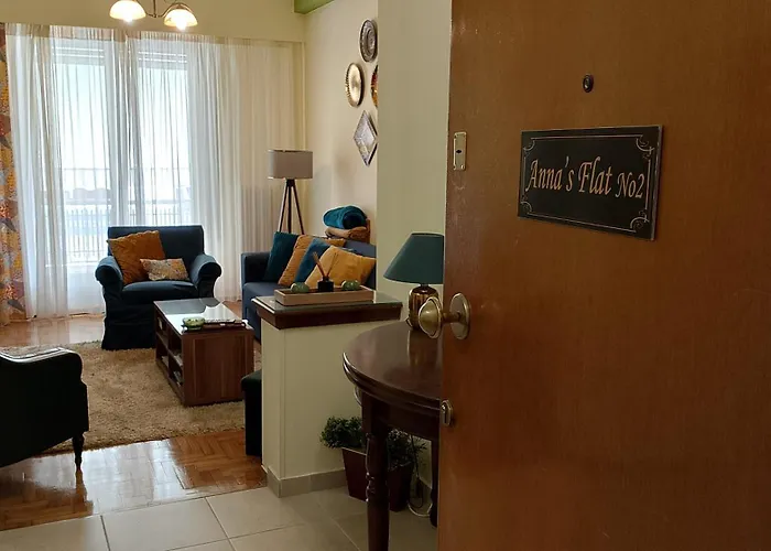 Anna's Flat No2- 2 Bedroom *